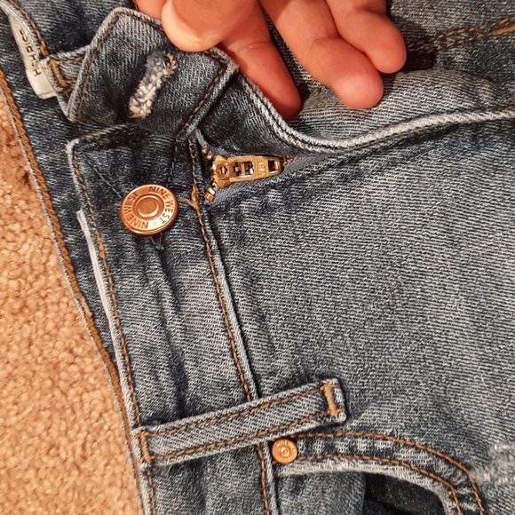 Nine West High-Rise Straight-Ankle Frayed Jeans (Size 6) - Picture 5 of 11